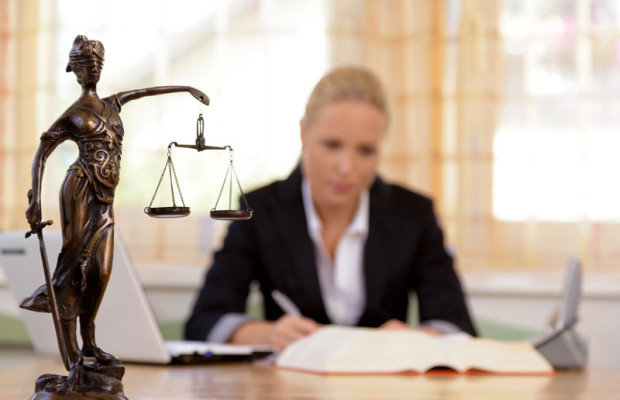 What Is A Smart Injury Lawyer?